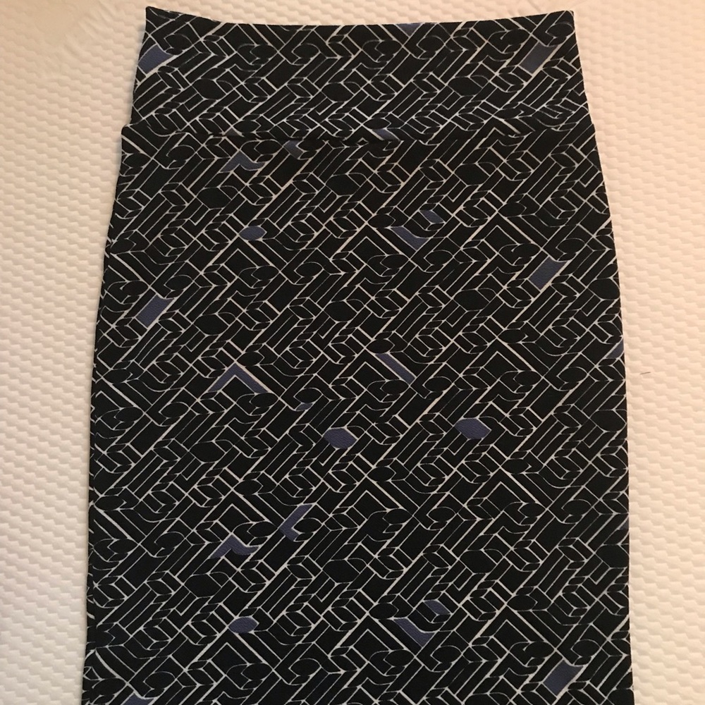 Lularoe skirt